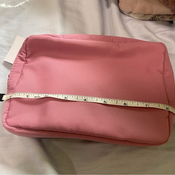 💜 - Zipper Pink Fanny Pack/Belt Bag Brand new - Picture 5 of 8